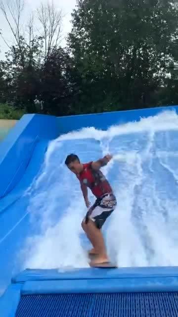 独眼方块找出口无敌版