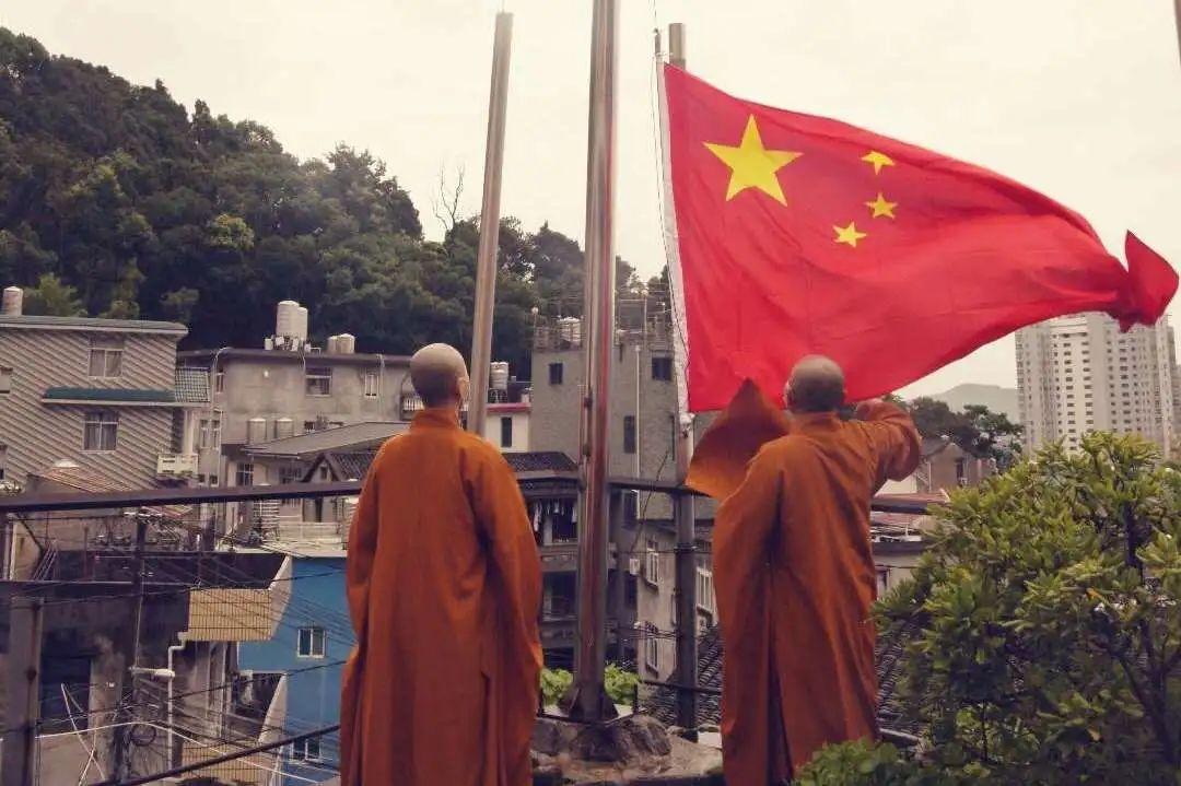 加强机器人共享制造平台建设